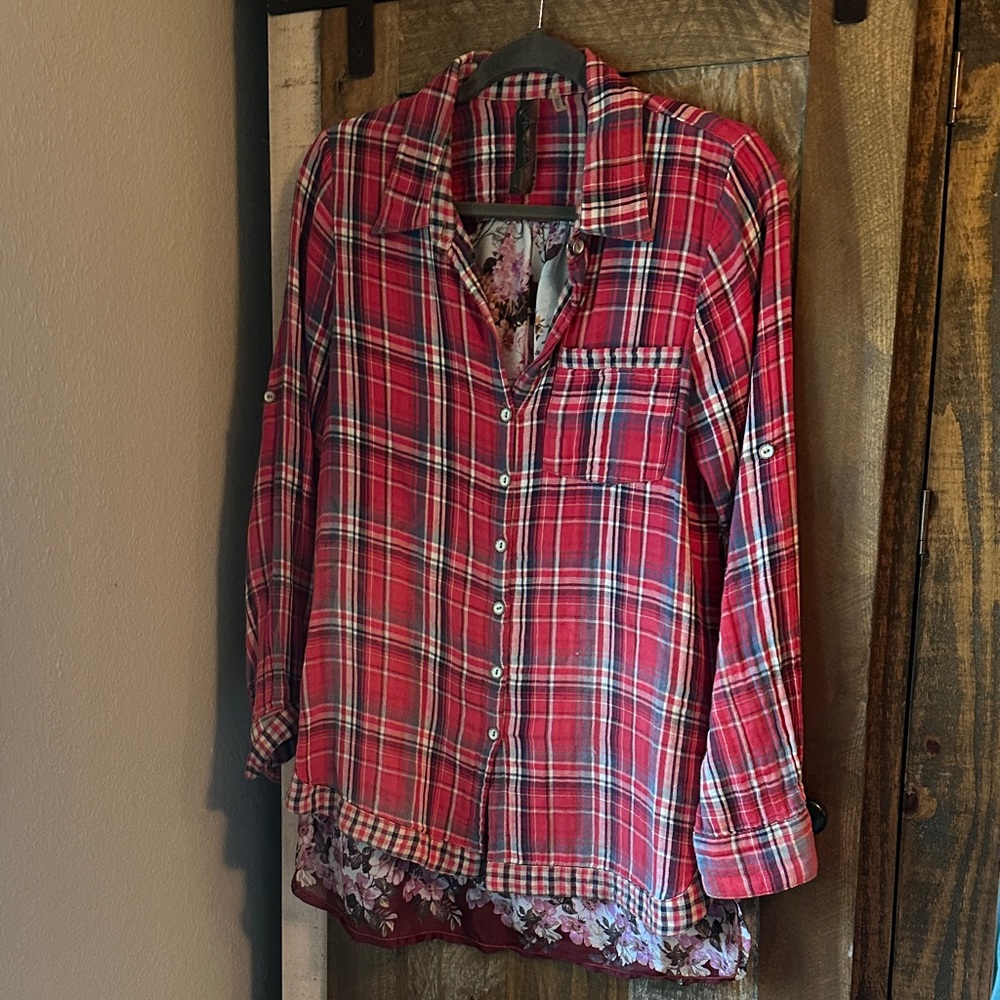 Red Plaid Button-Front Tunic Top with Floral Hem